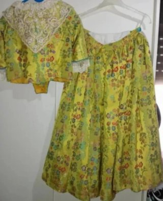 Vestido de fallera para niña