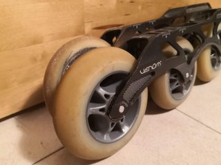 Chasis Powerslide Venom con Ruedas