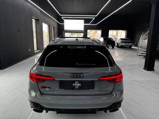 Audi RS4 Avant 2.9 TFSI quattro 331 kW (450 CV) tiptronic