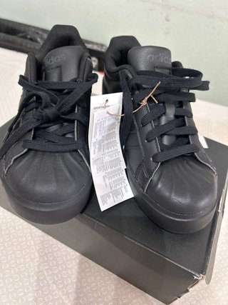 Zapatillas Adidas Negras Nuevas 37 1/3