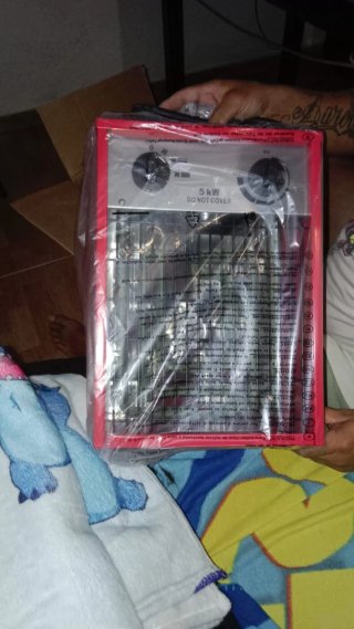 Caja de cartón con embalaje