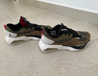 Zapatillas Nike Jordan Marrones y Verdes