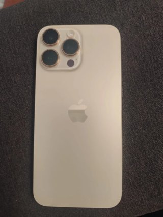 iPhone 16 Pro Max 256GB Dorado + 1 año garantia