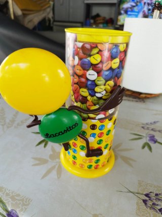 Dispensador de Lacasitos