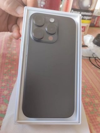 iPhone 15 Pro Negro/Gris