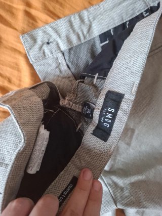Pantalón corto vestir gris