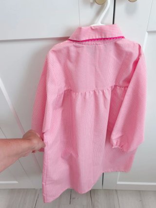 Bata escolar rosa cuadros niña