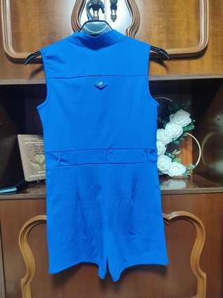 Vestidos varios, ajustado talla S.