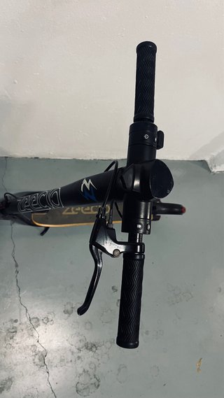 Patinete Eléctrico Zeeclo Comet Averiado