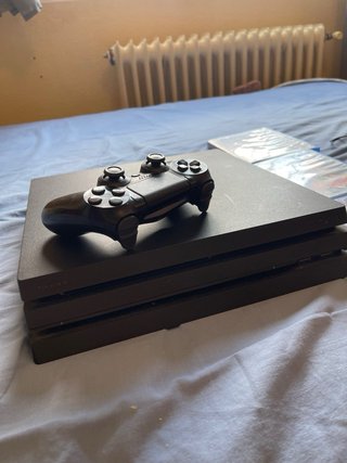 Consola PS4 Pro Negra + 2 Mandos