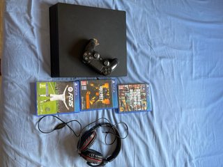 Consola PS4 Pro Negra + 2 Mandos