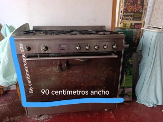 Cocina Smeg 90cm ancho x 86cm alto