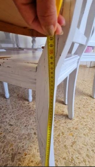 Mesa de madera, color blanco