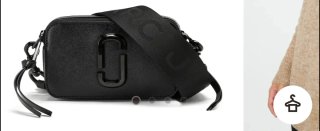Bolso Chloe Negro con Detalles Dorados