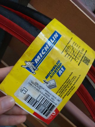 Michelin Dynamic Sport 700x23c Rojas