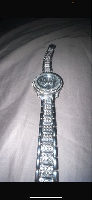 Reloj plateado
