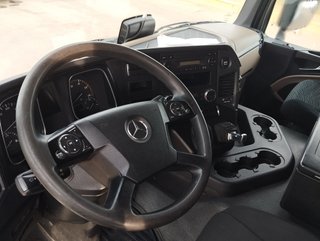 Mercedes ACTROS 25 43-CAMIONES LONAS / TAUTLINER