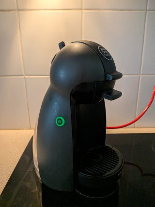 Cafetera Nescafé Dolce Gusto Negra