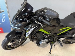 Kawasaki Z900 A2 Naked Negra/Verde
