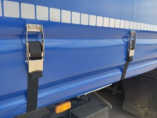 Mercedes ACTROS 25 43-CAMIONES LONAS / TAUTLINER