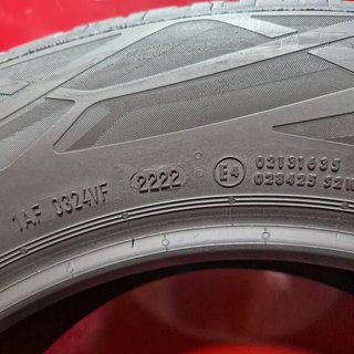 215 65 17 99V Neumáticos Continental [R. 2086]