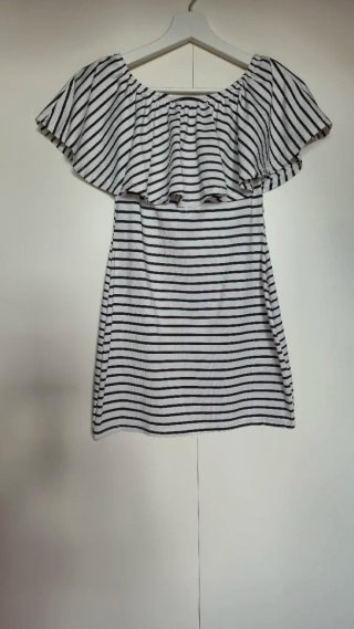 Vestido corto marinero hombros descubiertos