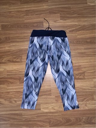 Leggings Capri Quechua Azul y Blanco talla L