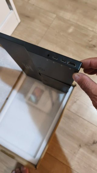 Monitor HD116 Inteligente Pantalla Alta Definición
