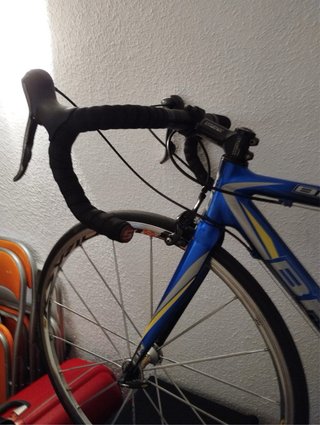 Bicicleta carretera BH carbono 26
