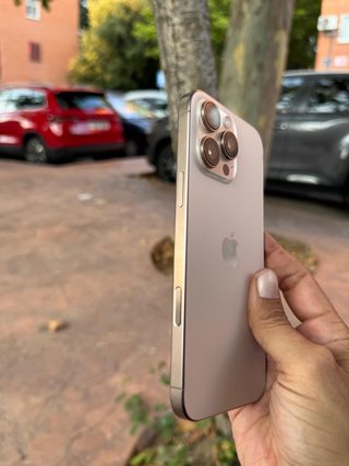 iPhone 16 Pro Max APPLE CARE+ FACTURA Y GARANTÍA