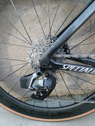Specialized Tarmac SL7 56 Sram Rival AXS.
