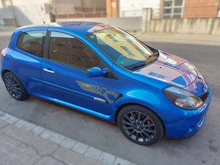 RENAULT clio