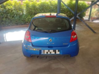 RENAULT clio