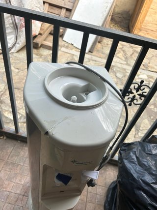 Dispensador Agua Fría y Caliente