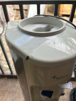 Dispensador Agua Fría y Caliente