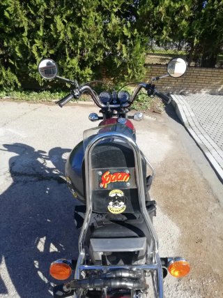 Yamaha Special 250cc Roja burdeos