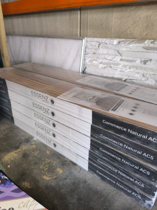 Suelo Roble Laminado AC5 8mm 19,6m2