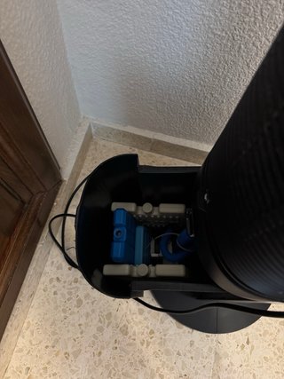 Climatizador Midea MAC25JRB con mando