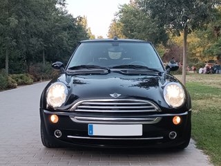 MINI Cooper Cabrio COMO NUEVO