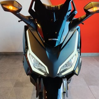Honda Forza 350
