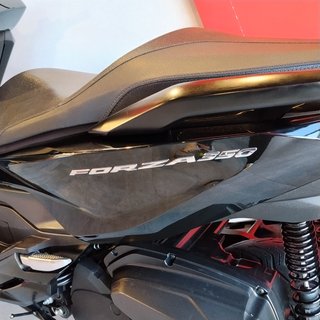 Honda Forza 350