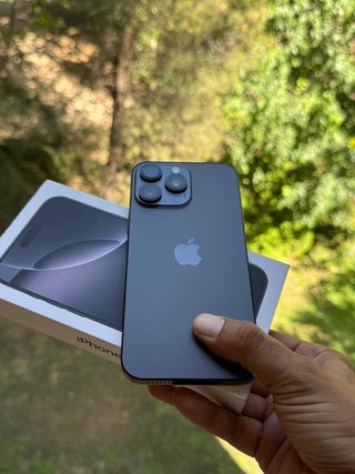 iPhone 16 Pro Max 95% Bateria GARANTÍA Y FACTURA