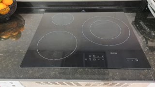 Placa de inducción Electrolux usada