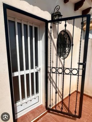 Se fabrican Rejas ventanas y barandilla riotinto