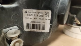 Faro Delantero Derecho Peugeot 407