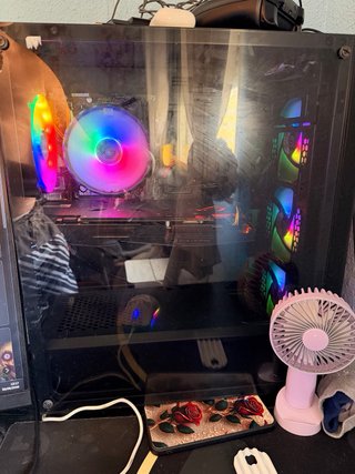 VENDO PC GAMING + MONITOR 144Hz