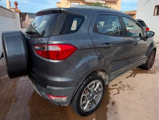 Ford EcoSport 2015