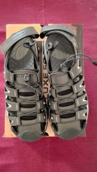 Sandalias Skechers Outseen Hombre Gris Talla 43