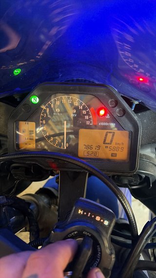 Honda CBR 600RR Azul