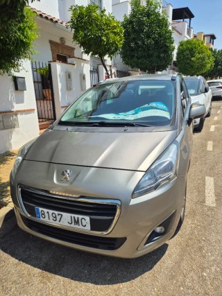 Peugeot 5008 2016